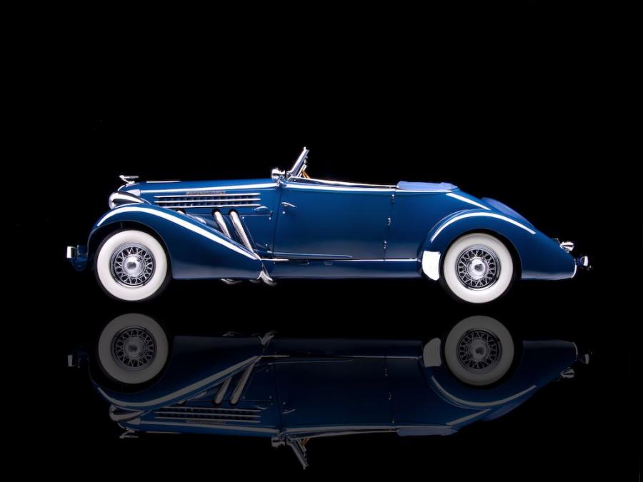  Auburn 851 Supercharged Dual Ratio Cabriolet 1935 года  (фото 11 из 28)